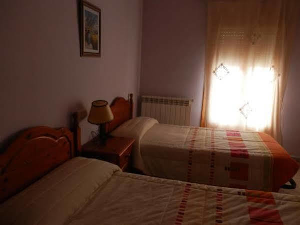 Hostal El Portalico Linares de Mora 外观 照片